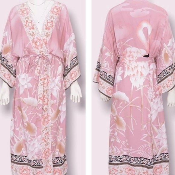 SOLD -Vintage-Inspired Boutique Brand Kimono, Pink Flamingos, soft & Flowy, OS - Picture 5 of 5